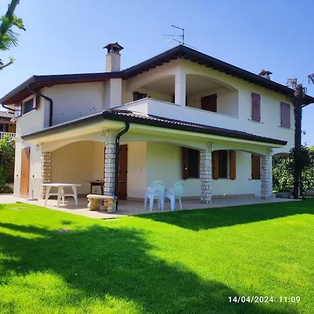 Villagardamia *